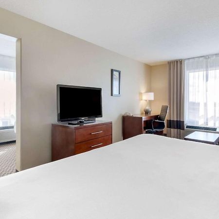Comfort Inn Lethbridge Extérieur photo