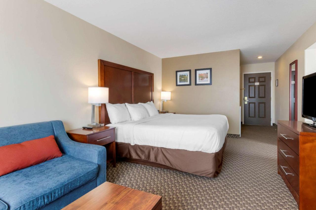 Comfort Inn Lethbridge Extérieur photo