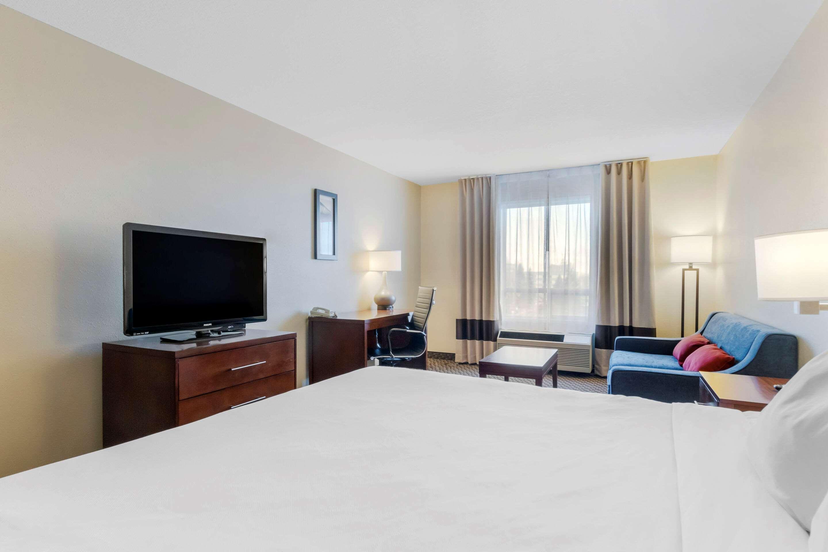 Comfort Inn Lethbridge Extérieur photo