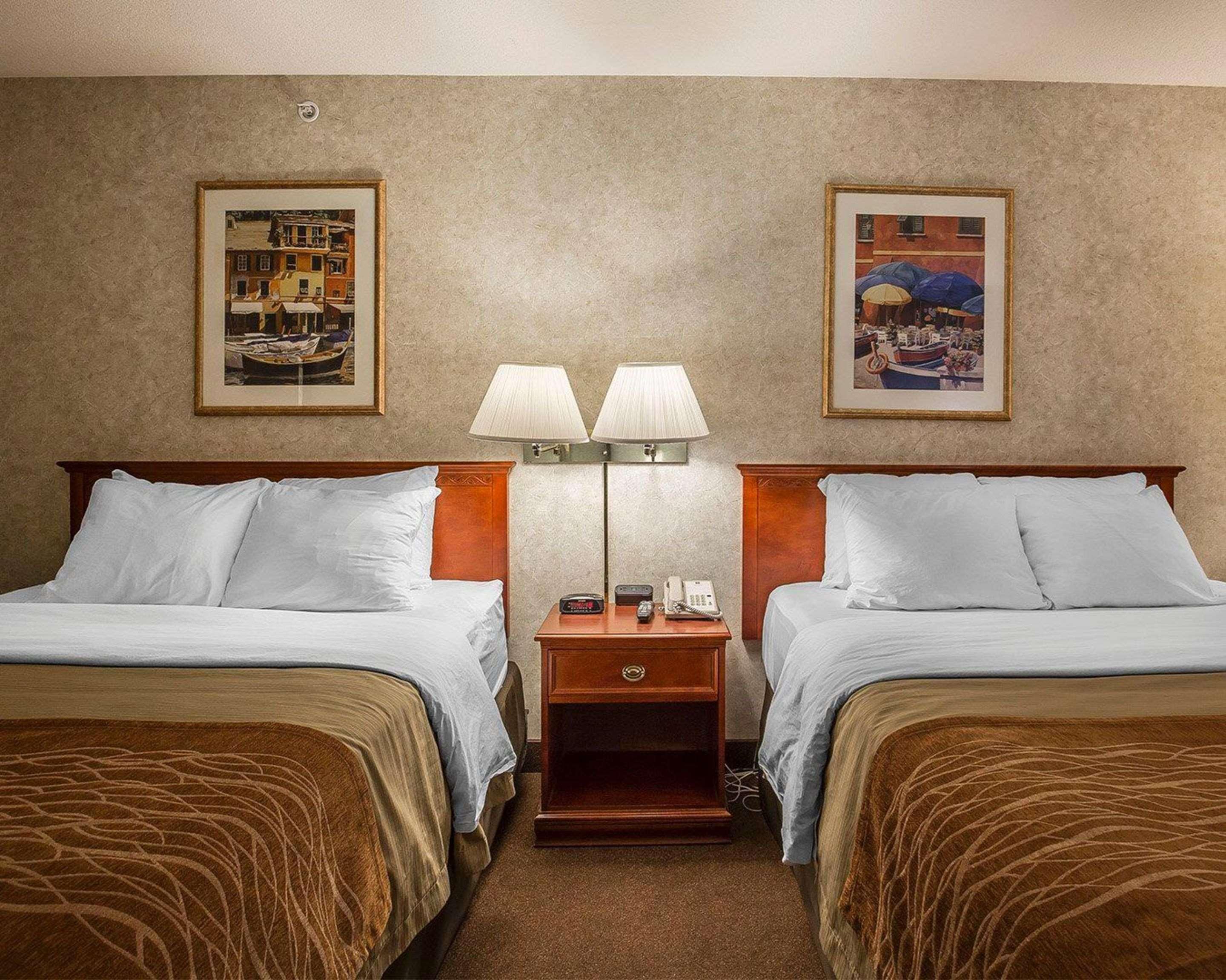 Comfort Inn Lethbridge Extérieur photo
