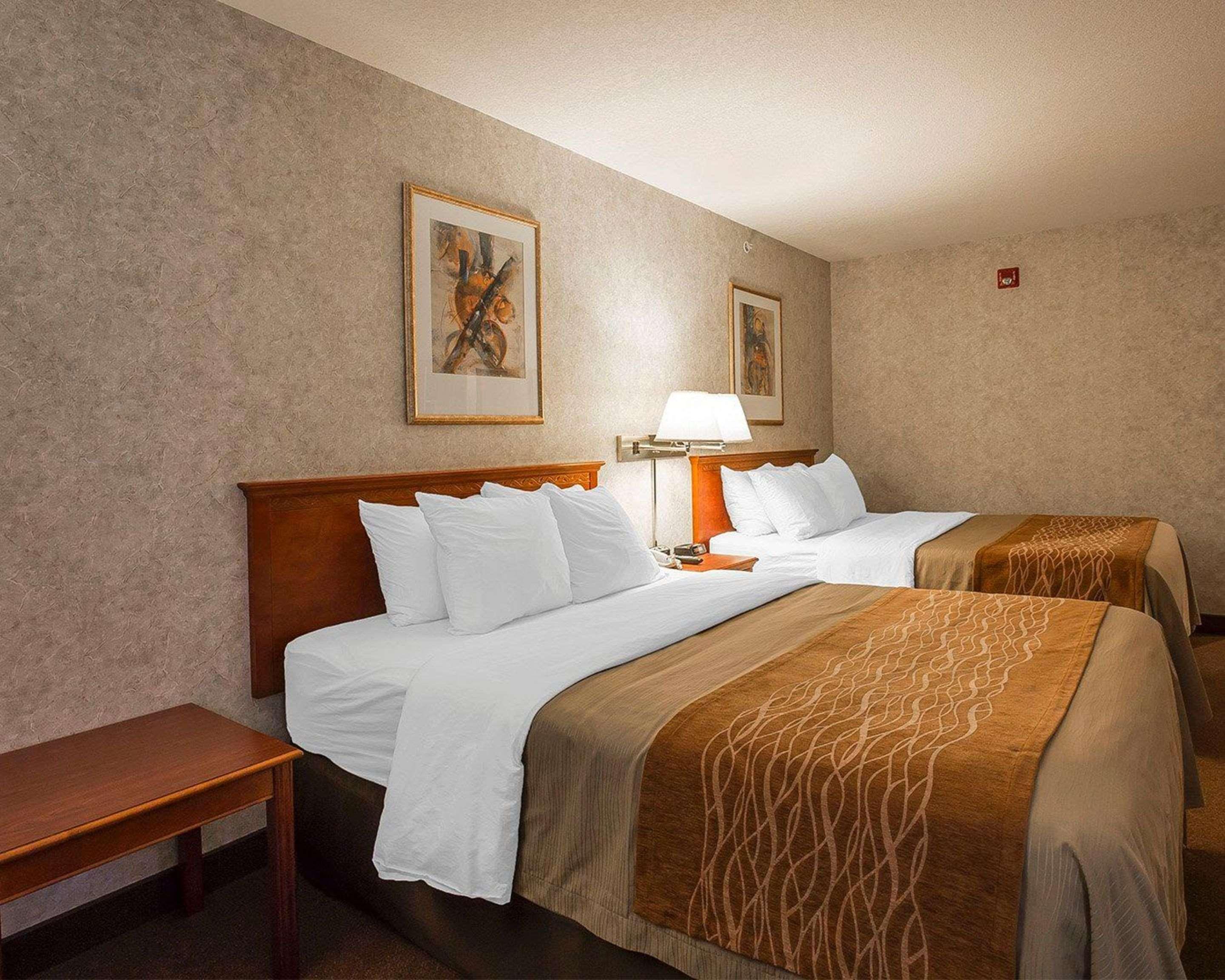 Comfort Inn Lethbridge Extérieur photo