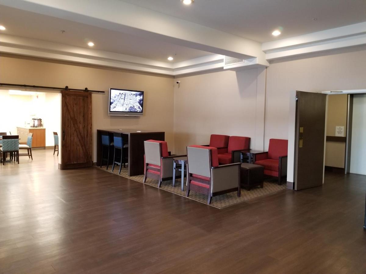 Comfort Inn Lethbridge Extérieur photo